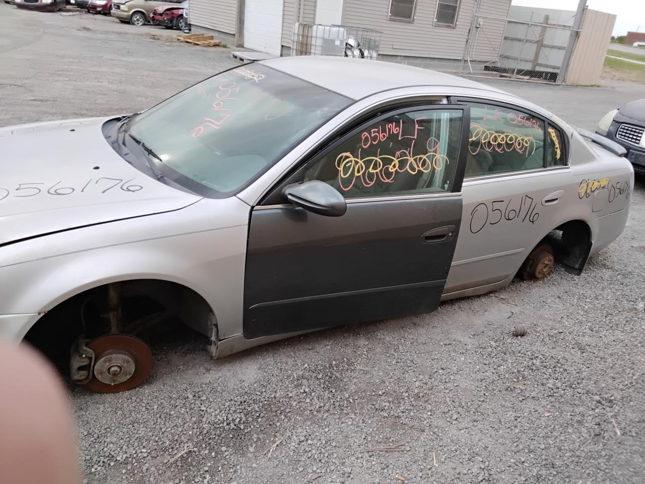 https://f005.backblazeb2.com/file/img-partshotlines-com/Inventory/MA194/Vehicle/19553_04.jpg