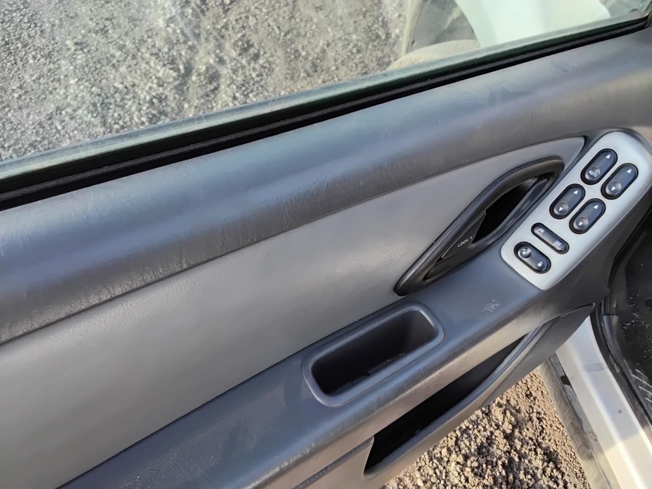 https://f005.backblazeb2.com/file/img-partshotlines-com/Inventory/MA194/Vehicle/19586_10.jpg