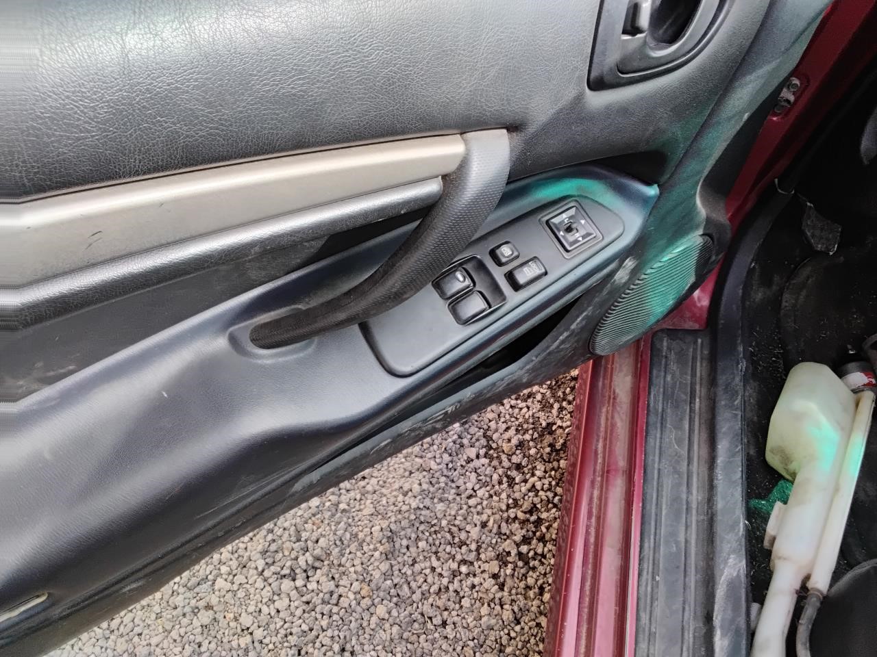 https://f005.backblazeb2.com/file/img-partshotlines-com/Inventory/MA194/Vehicle/19588_10.jpg