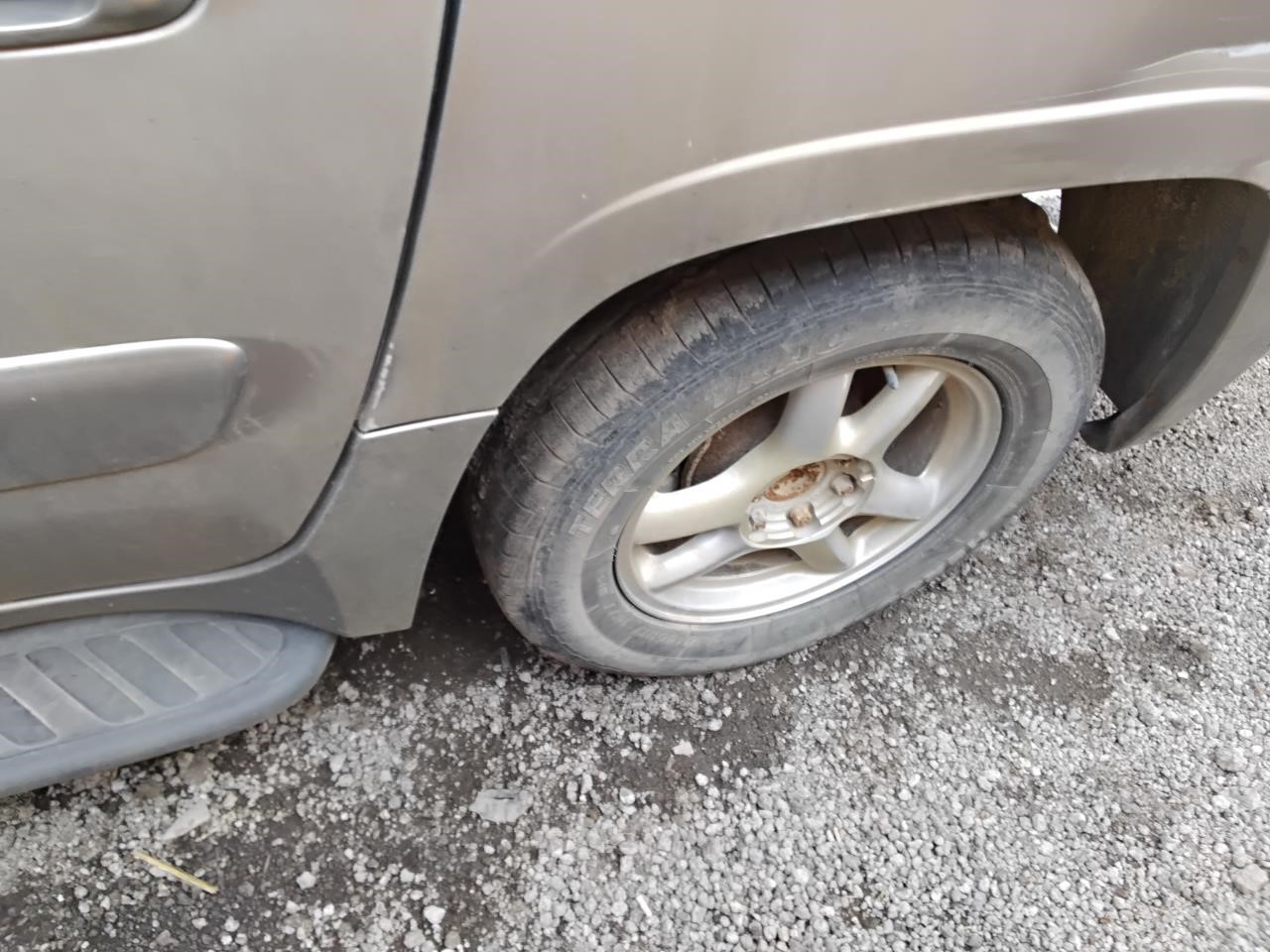 https://f005.backblazeb2.com/file/img-partshotlines-com/Inventory/MA194/Vehicle/19601_09.jpg