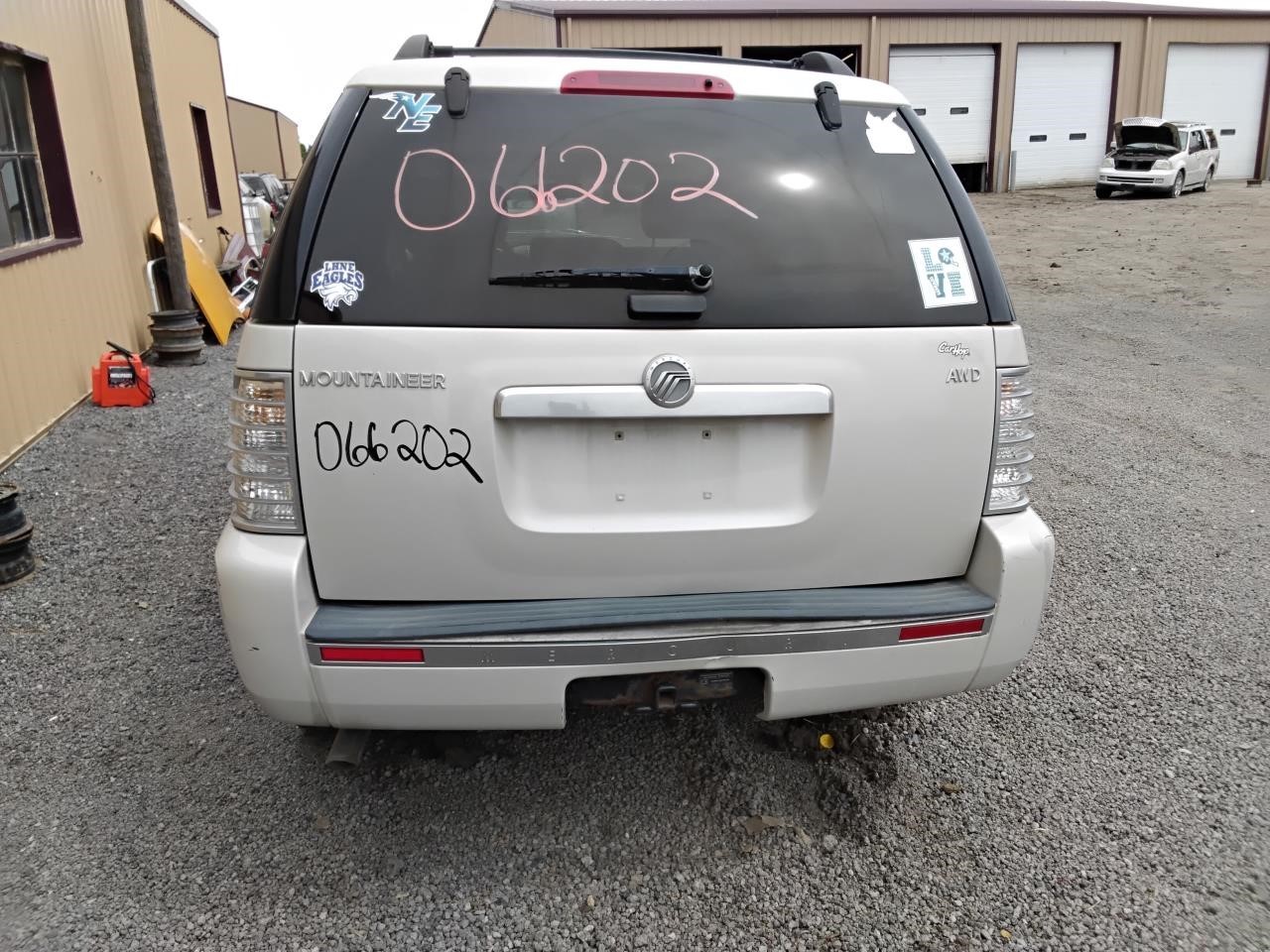 https://f005.backblazeb2.com/file/img-partshotlines-com/Inventory/MA194/Vehicle/19640_01.jpg