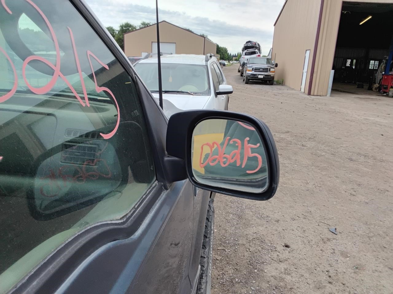 https://f005.backblazeb2.com/file/img-partshotlines-com/Inventory/MA194/Vehicle/19682_03.jpg