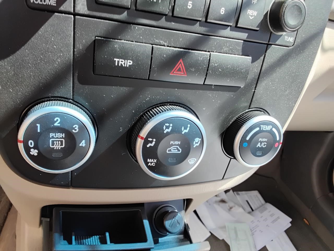 https://f005.backblazeb2.com/file/img-partshotlines-com/Inventory/MA194/Vehicle/19714_12.jpg