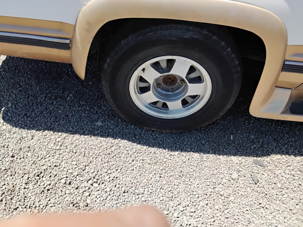 https://f005.backblazeb2.com/file/img-partshotlines-com/Inventory/MA194/Vehicle/19723_03.jpg