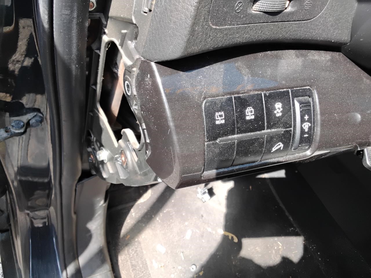 https://f005.backblazeb2.com/file/img-partshotlines-com/Inventory/MA194/Vehicle/19847_12.jpg