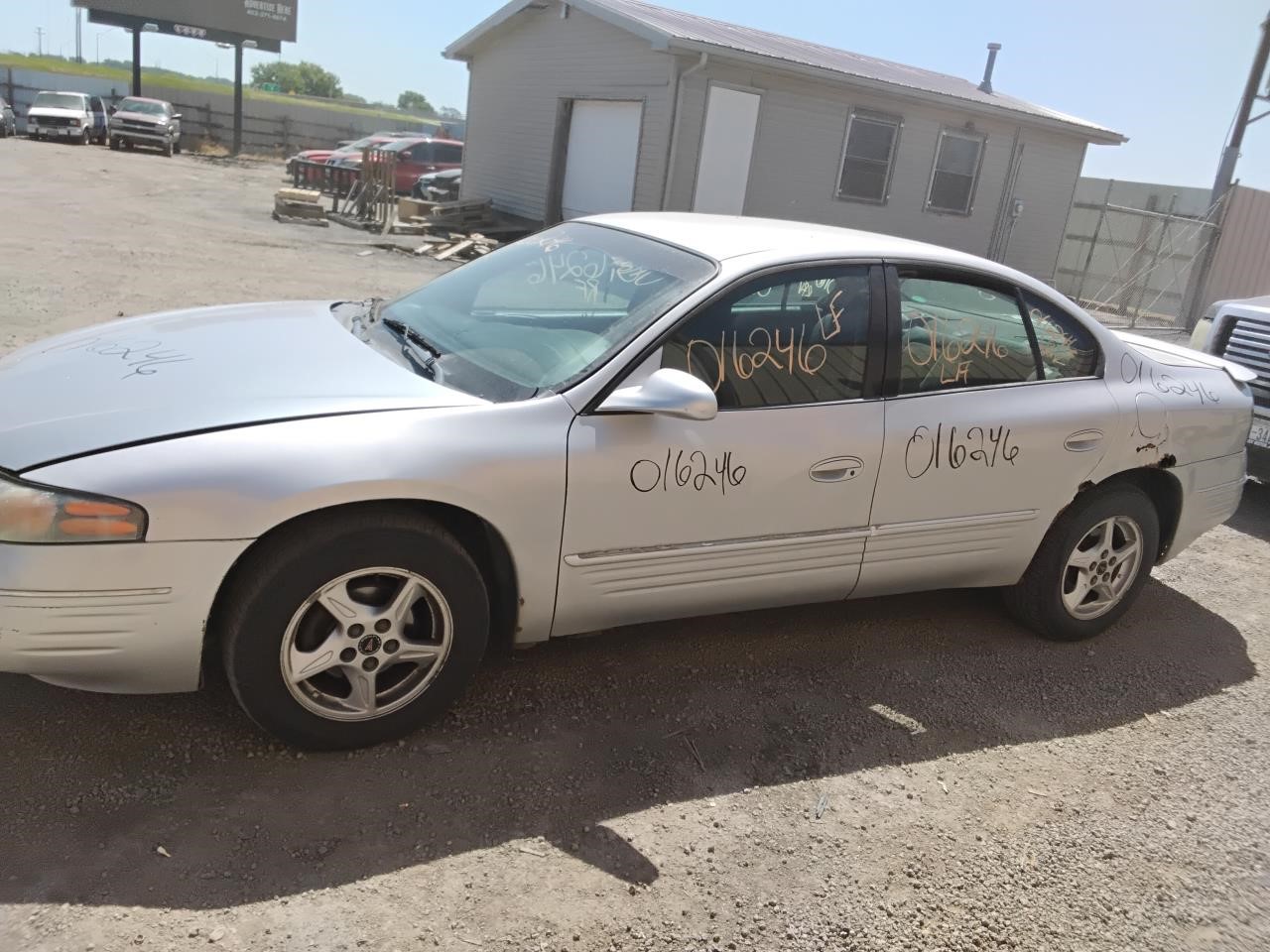 https://f005.backblazeb2.com/file/img-partshotlines-com/Inventory/MA194/Vehicle/19862_07.jpg