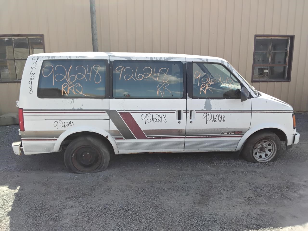 https://f005.backblazeb2.com/file/img-partshotlines-com/Inventory/MA194/Vehicle/19866_03.jpg
