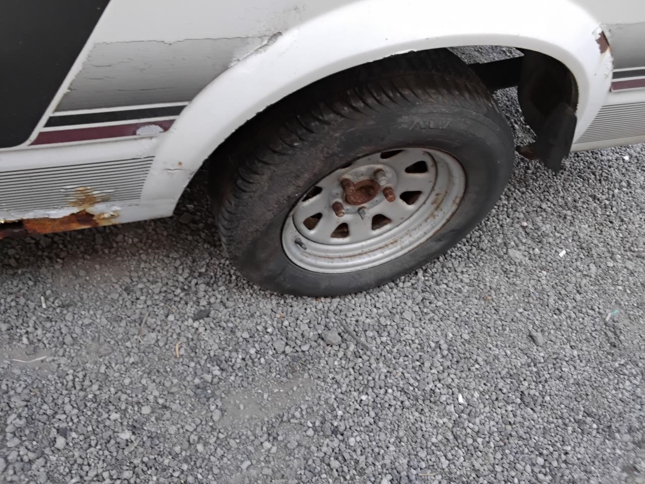 https://f005.backblazeb2.com/file/img-partshotlines-com/Inventory/MA194/Vehicle/19866_09.jpg