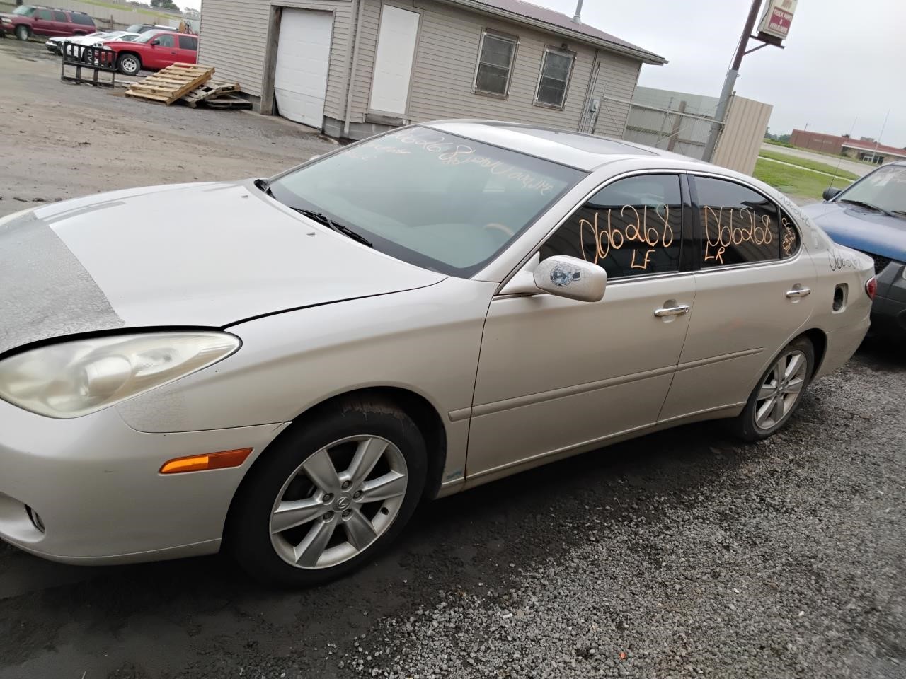 https://f005.backblazeb2.com/file/img-partshotlines-com/Inventory/MA194/Vehicle/19948_07.jpg