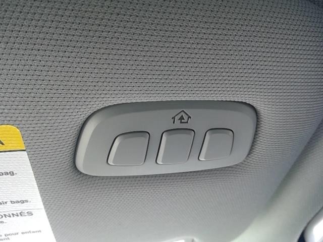 https://f005.backblazeb2.com/file/img-partshotlines-com/Inventory/MA199/Vehicle/71374_01.jpg
