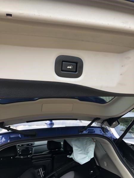 https://f005.backblazeb2.com/file/img-partshotlines-com/Inventory/MA214/Vehicle/13789_12.jpg