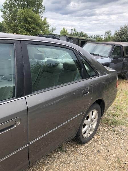 https://f005.backblazeb2.com/file/img-partshotlines-com/Inventory/MA214/Vehicle/13859_08.jpg