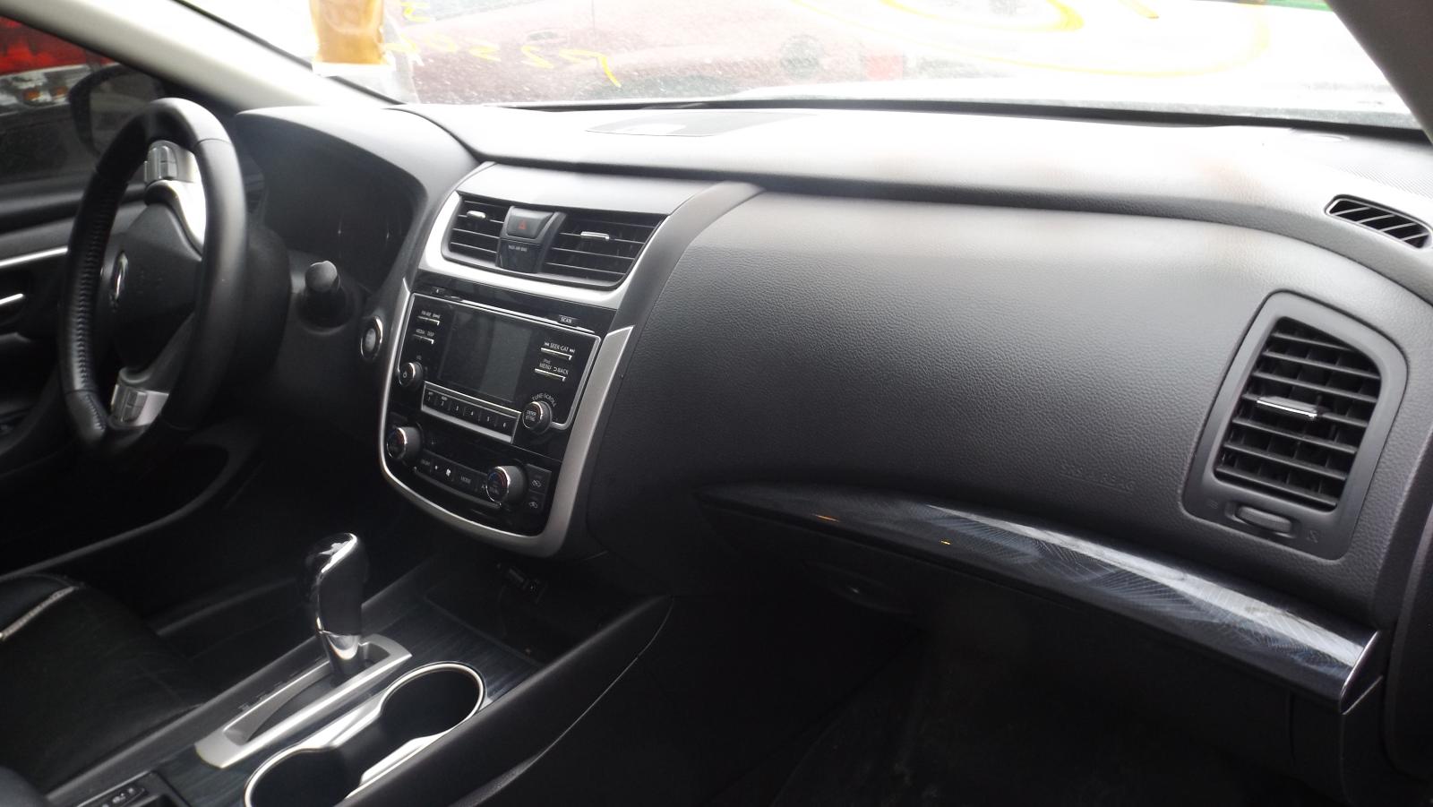 c/e/d/j/f/g/daf4b2ab-6a8c-44ac-b3f2-e644f754705c.JPG