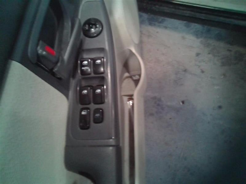 https://f005.backblazeb2.com/file/img-partshotlines-com/Inventory/MA244/Vehicle/129366_11.jpg