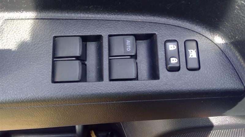 https://f005.backblazeb2.com/file/img-partshotlines-com/Inventory/MA244/Vehicle/146027_11.jpg