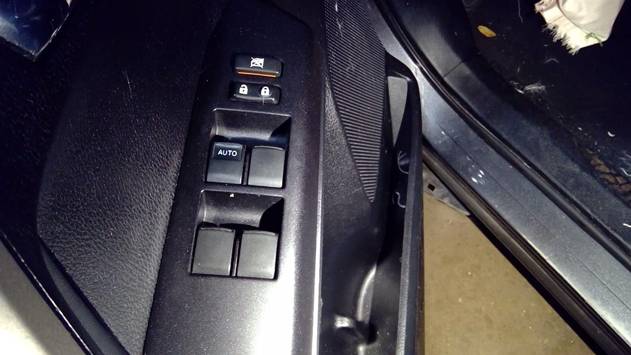 https://f005.backblazeb2.com/file/img-partshotlines-com/Inventory/MA244/Vehicle/146511_08.jpg
