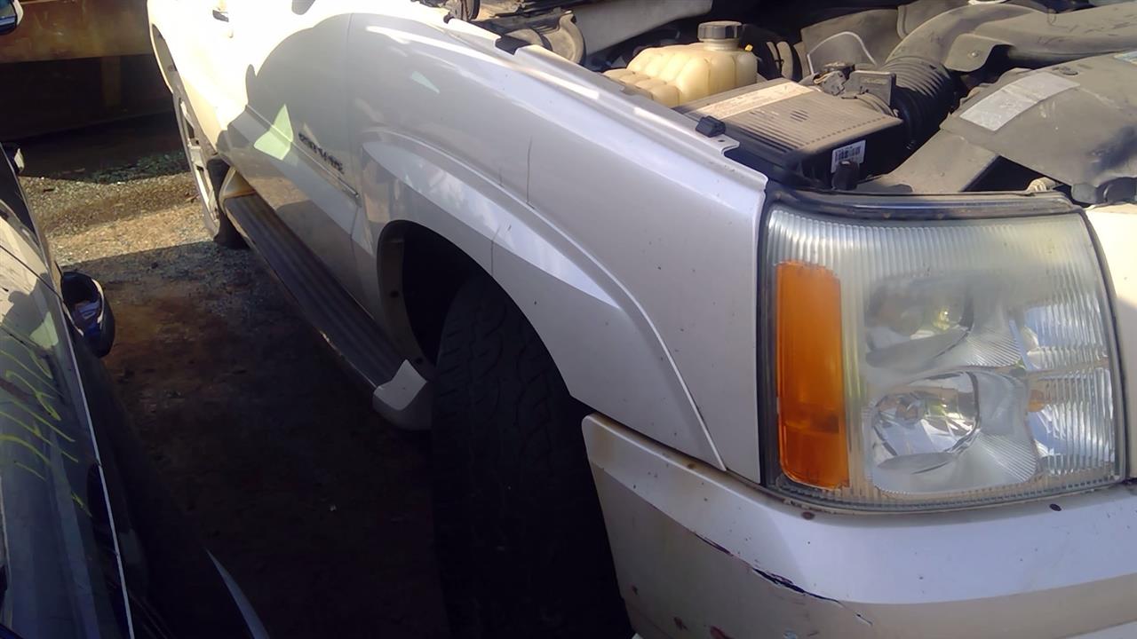 https://f005.backblazeb2.com/file/img-partshotlines-com/Inventory/MA244/Vehicle/151899_04.jpg