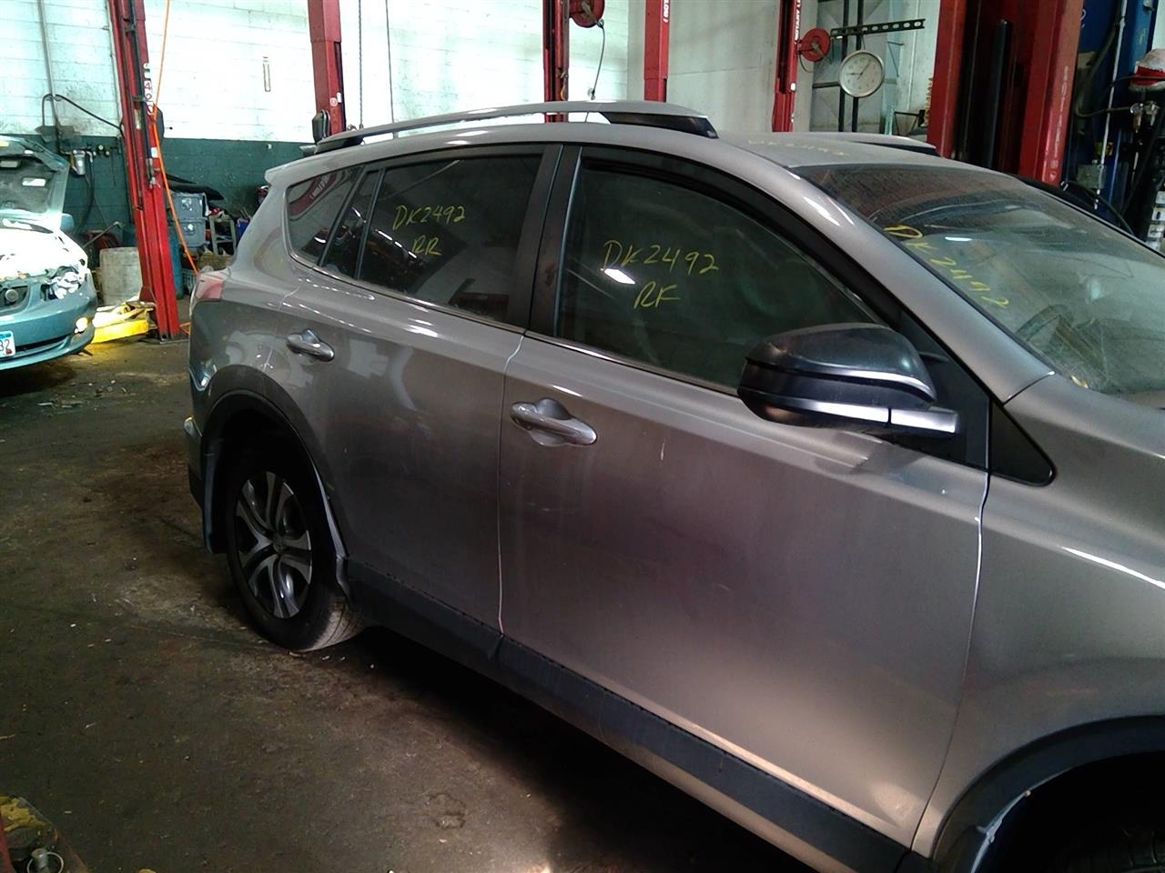 https://f005.backblazeb2.com/file/img-partshotlines-com/Inventory/MA244/Vehicle/153470_03.jpg