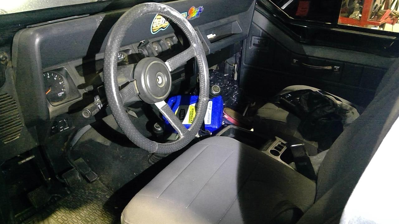 https://f005.backblazeb2.com/file/img-partshotlines-com/Inventory/MA244/Vehicle/154641_08.jpg