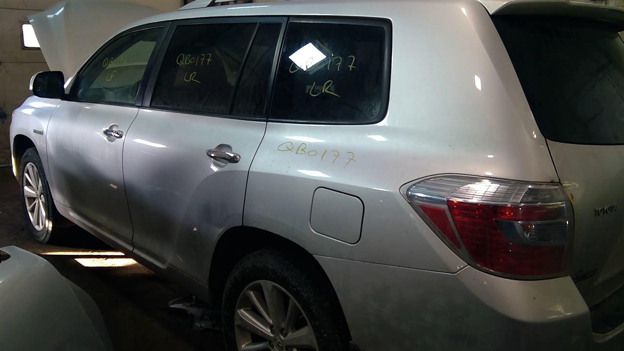 https://f005.backblazeb2.com/file/img-partshotlines-com/Inventory/MA244/Vehicle/154840_09.jpg