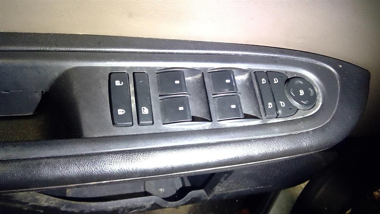 https://f005.backblazeb2.com/file/img-partshotlines-com/Inventory/MA244/Vehicle/155178_12.jpg