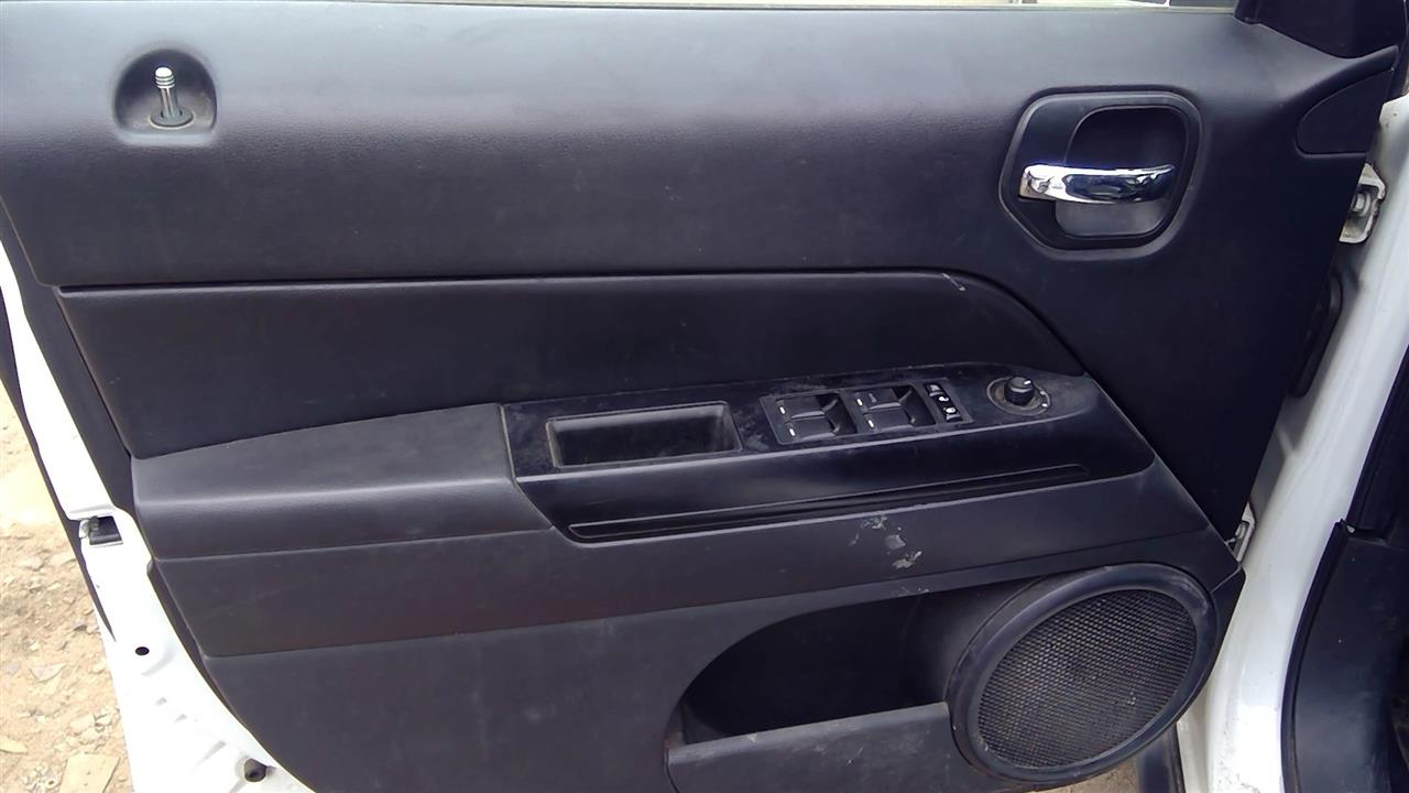 https://f005.backblazeb2.com/file/img-partshotlines-com/Inventory/MA244/Vehicle/155769_08.jpg