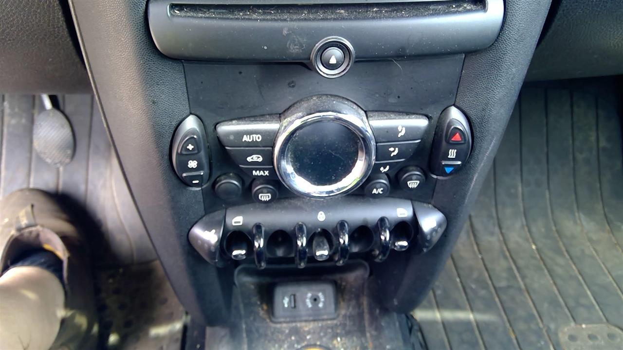 https://f005.backblazeb2.com/file/img-partshotlines-com/Inventory/MA244/Vehicle/156859_14.jpg