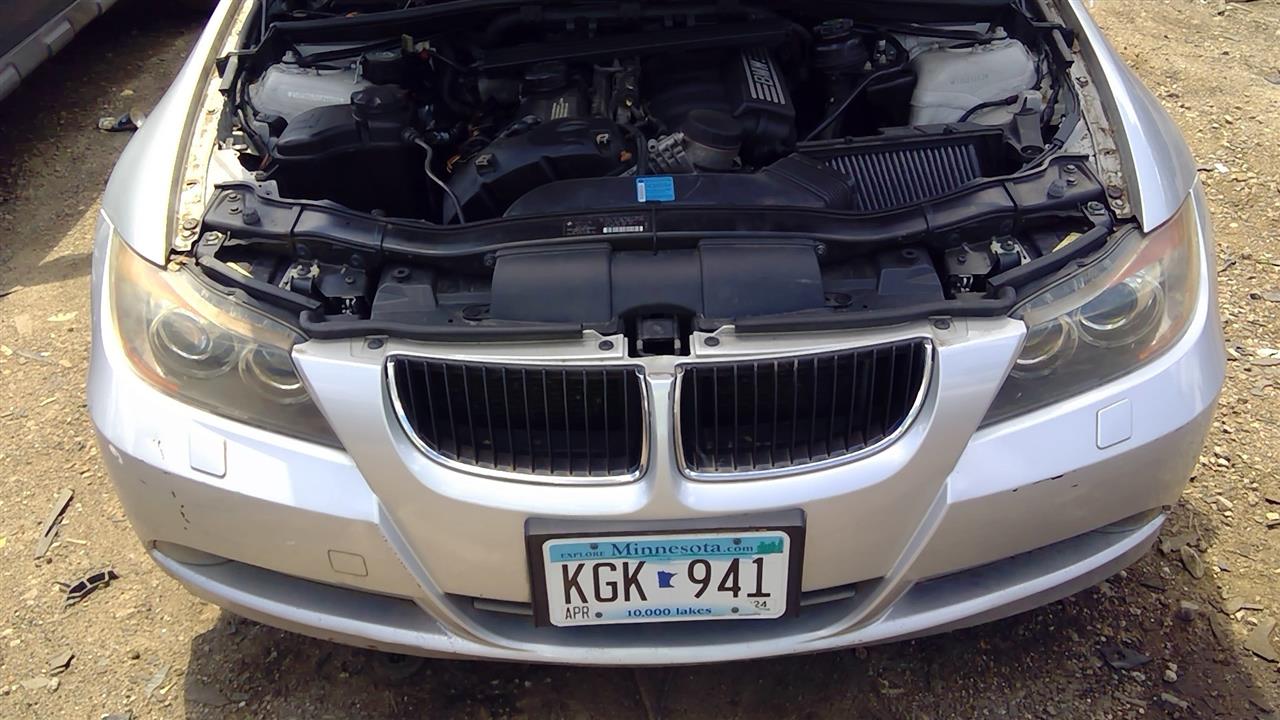 https://f005.backblazeb2.com/file/img-partshotlines-com/Inventory/MA244/Vehicle/156915_08.jpg