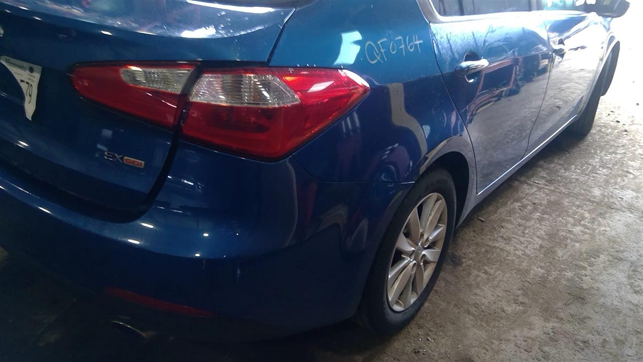 https://f005.backblazeb2.com/file/img-partshotlines-com/Inventory/MA244/Vehicle/157077_01.jpg