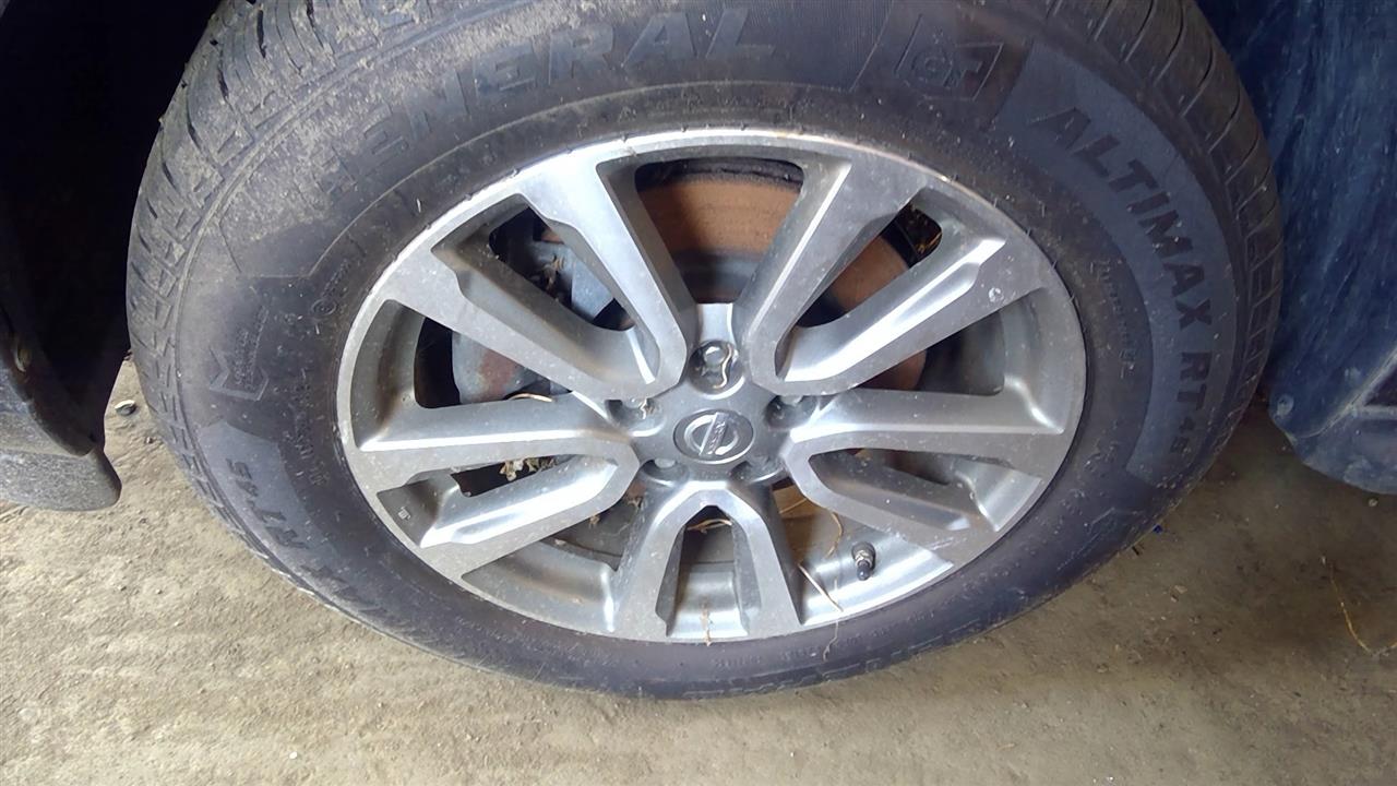 https://f005.backblazeb2.com/file/img-partshotlines-com/Inventory/MA244/Vehicle/157198_02.jpg