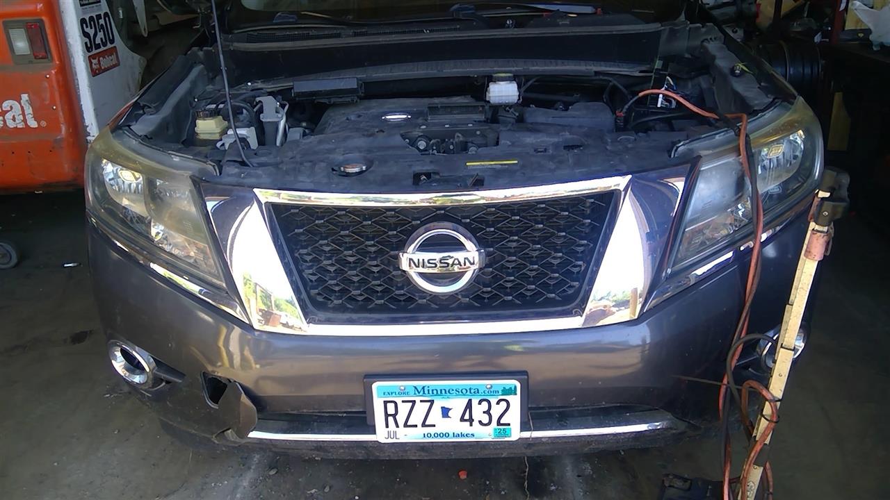 https://f005.backblazeb2.com/file/img-partshotlines-com/Inventory/MA244/Vehicle/157198_09.jpg