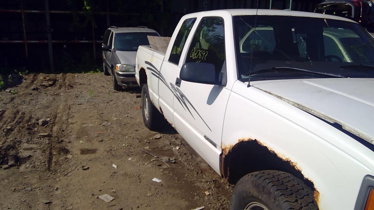 https://f005.backblazeb2.com/file/img-partshotlines-com/Inventory/MA244/Vehicle/157498_04.jpg