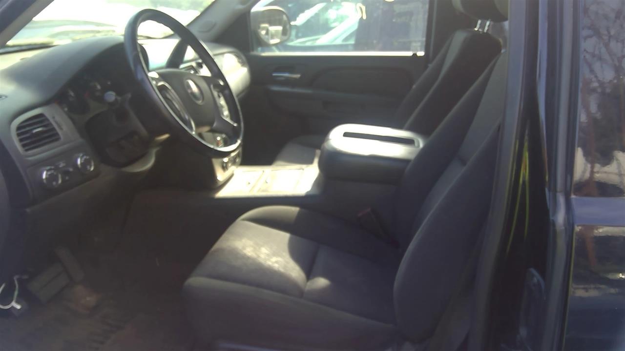 https://f005.backblazeb2.com/file/img-partshotlines-com/Inventory/MA244/Vehicle/157805_15.jpg