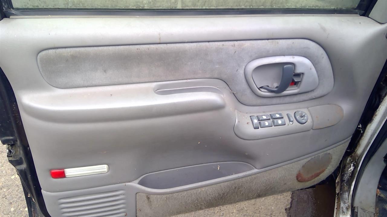 https://f005.backblazeb2.com/file/img-partshotlines-com/Inventory/MA244/Vehicle/158145_11.jpg