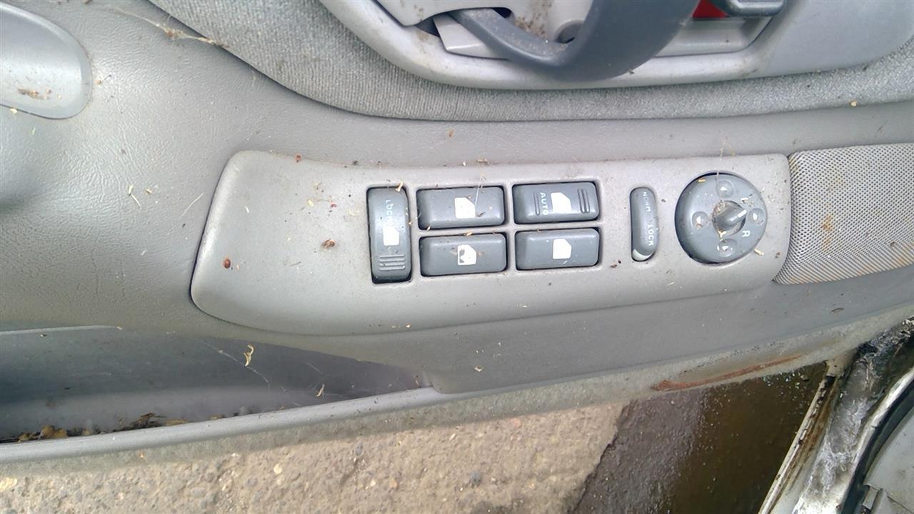 https://f005.backblazeb2.com/file/img-partshotlines-com/Inventory/MA244/Vehicle/158145_12.jpg