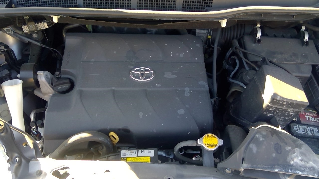 https://f005.backblazeb2.com/file/img-partshotlines-com/Inventory/MA244/Vehicle/158624_06.jpg