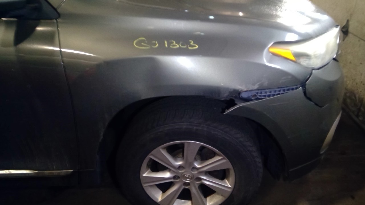 https://f005.backblazeb2.com/file/img-partshotlines-com/Inventory/MA244/Vehicle/158757_08.jpg