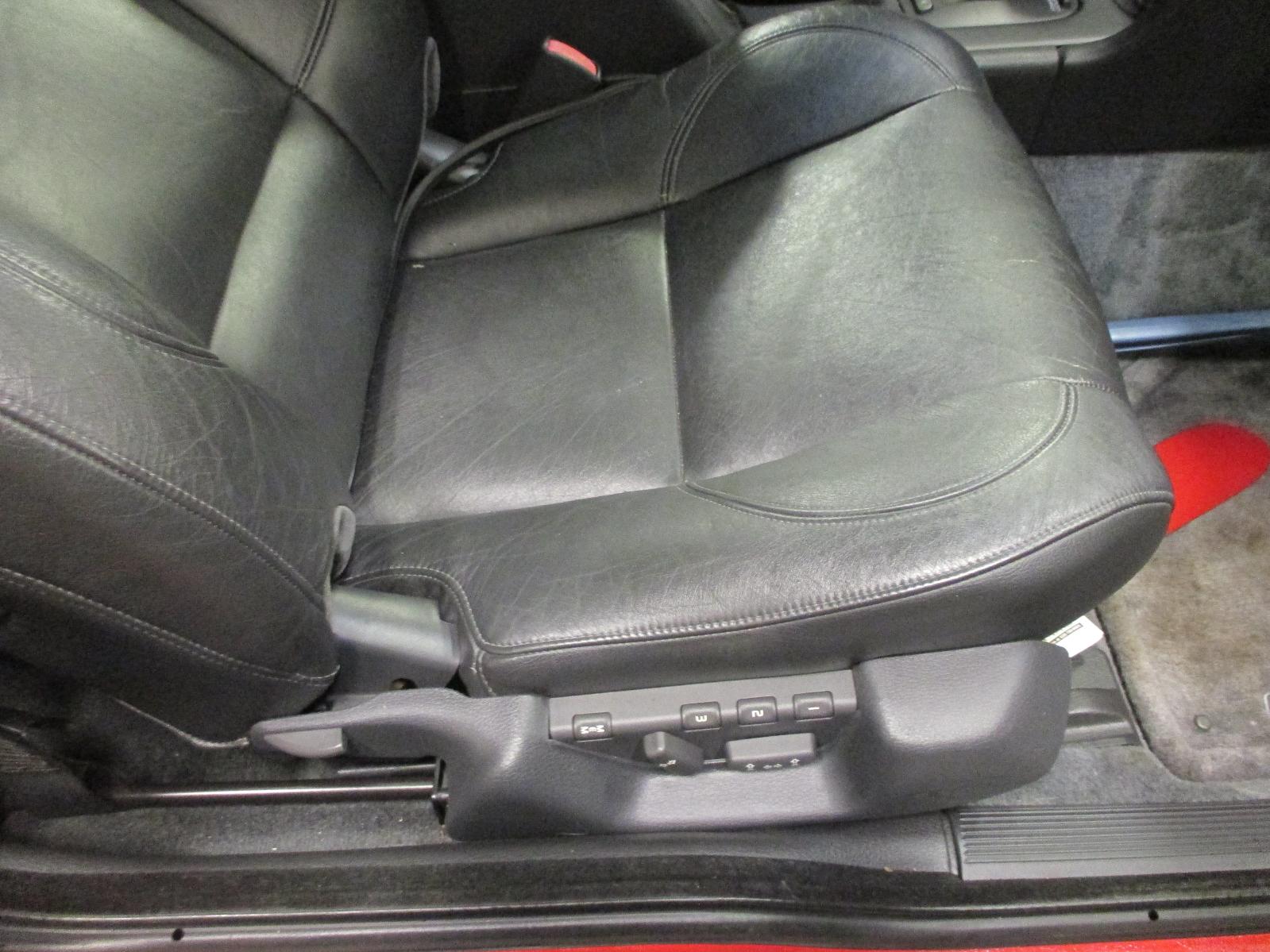 b/i/a/j/c/a/1849de24-27eb-42db-ac59-713d110d9348.JPG