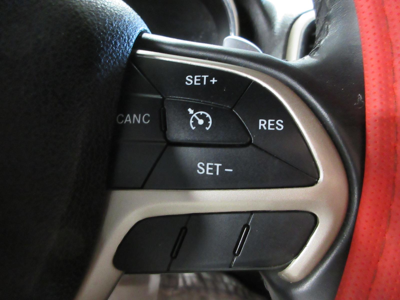 c/e/d/g/f/b/bbc2f583-3373-40c1-815c-dcea99e028e7.JPG