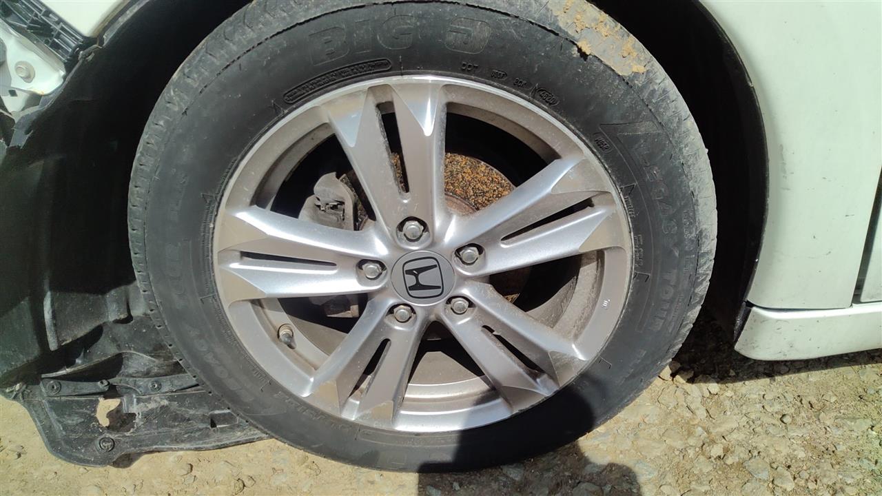https://f005.backblazeb2.com/file/img-partshotlines-com/Inventory/MA314/Vehicle/7876_04.jpg