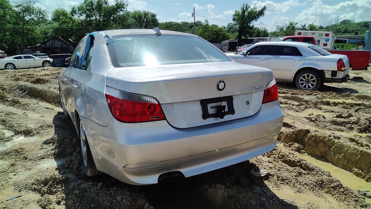 https://f005.backblazeb2.com/file/img-partshotlines-com/Inventory/MA314/Vehicle/7898_11.jpg