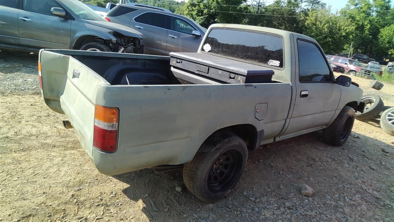 https://f005.backblazeb2.com/file/img-partshotlines-com/Inventory/MA314/Vehicle/7937_08.jpg