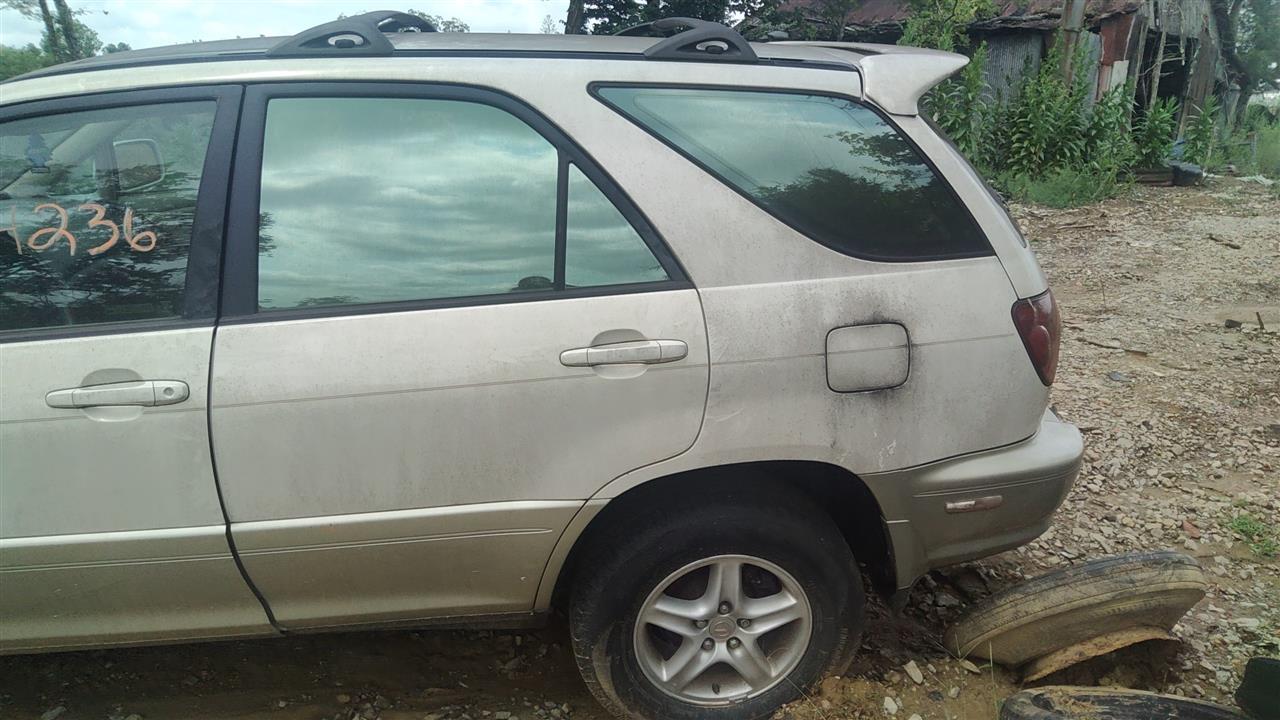 https://f005.backblazeb2.com/file/img-partshotlines-com/Inventory/MA314/Vehicle/8000_12.jpg