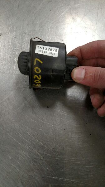https://f005.backblazeb2.com/file/img-partshotlines-com/Inventory/MA340/Inventory/1098419_07.jpg
