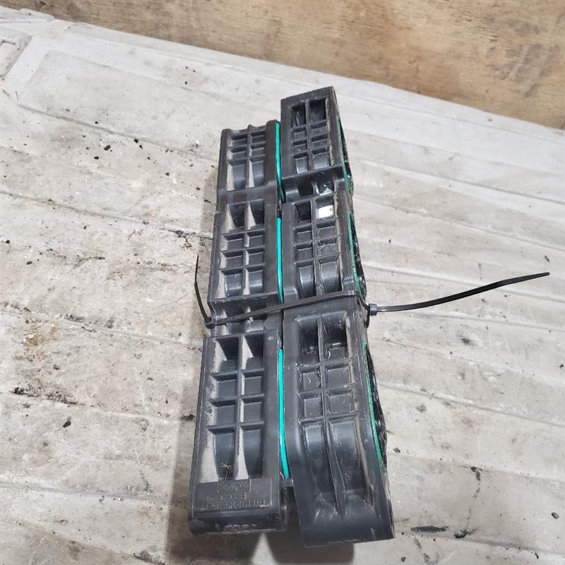 https://f005.backblazeb2.com/file/img-partshotlines-com/Inventory/MA340/Inventory/1491074_01.jpg