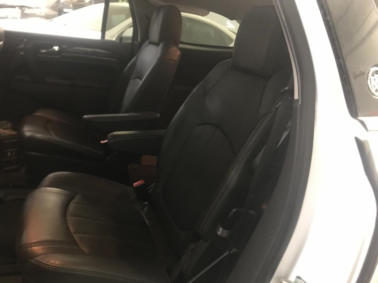 https://f005.backblazeb2.com/file/img-partshotlines-com/Inventory/MA340/Inventory/2393031_01.jpg
