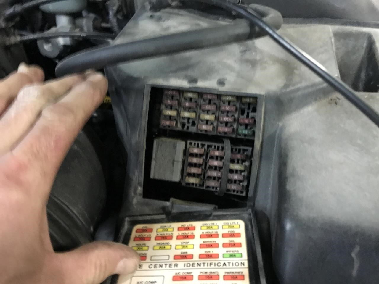 https://f005.backblazeb2.com/file/img-partshotlines-com/Inventory/MA340/Inventory/2427758_01.jpg