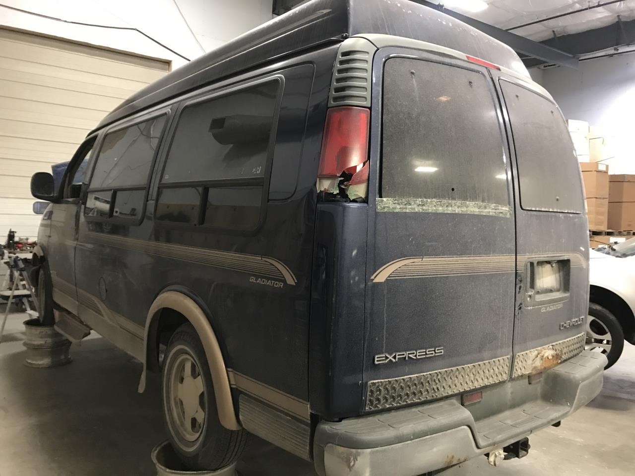 https://f005.backblazeb2.com/file/img-partshotlines-com/Inventory/MA340/Inventory/2435703_08.jpg
