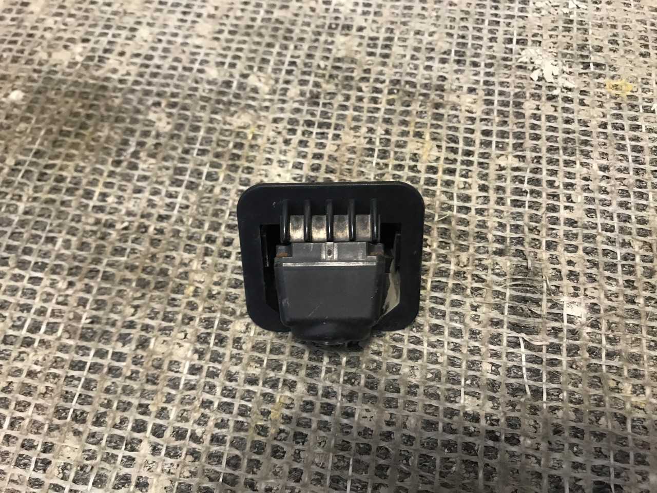 https://f005.backblazeb2.com/file/img-partshotlines-com/Inventory/MA340/Inventory/2785474_01.jpg