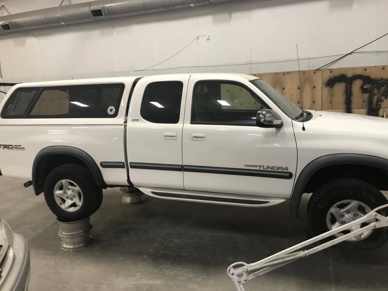 https://f005.backblazeb2.com/file/img-partshotlines-com/Inventory/MA340/Vehicle/114008_04.jpg